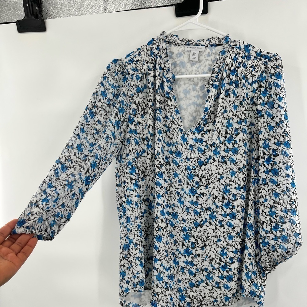 Carolina Belle blue floral blouse size S - Picture 2 of 8